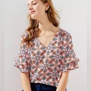 Loft pink kaleidoscope tiered bell cuff blouse size medium perfect condi…